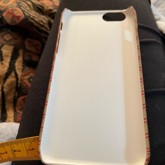 HARRY POTTER GRYFFINDOR iPhone 6s,6 7 ,8 not plus see pics for Measurments - Picture 5 of 9